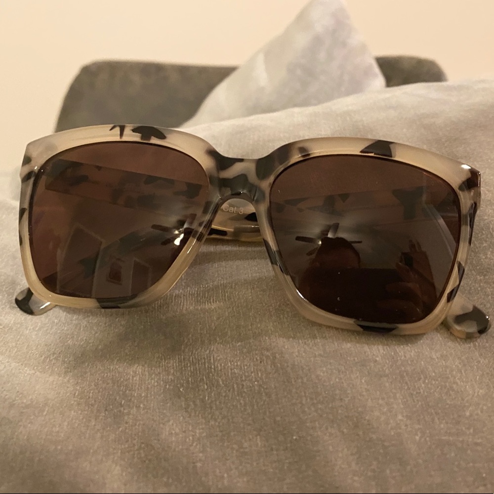 AJ Morgan Sunglasses Tortoise